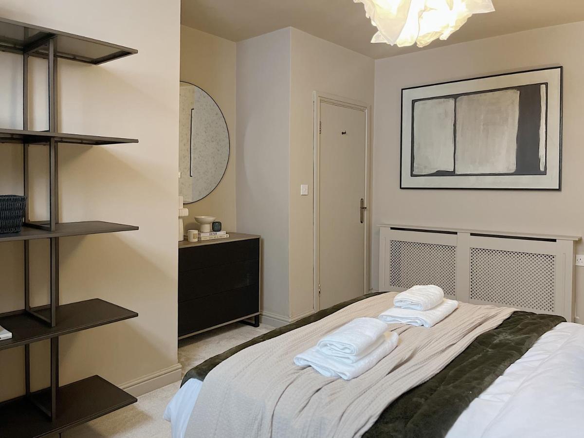 Todmorden Town Centre Apartment Exterior foto
